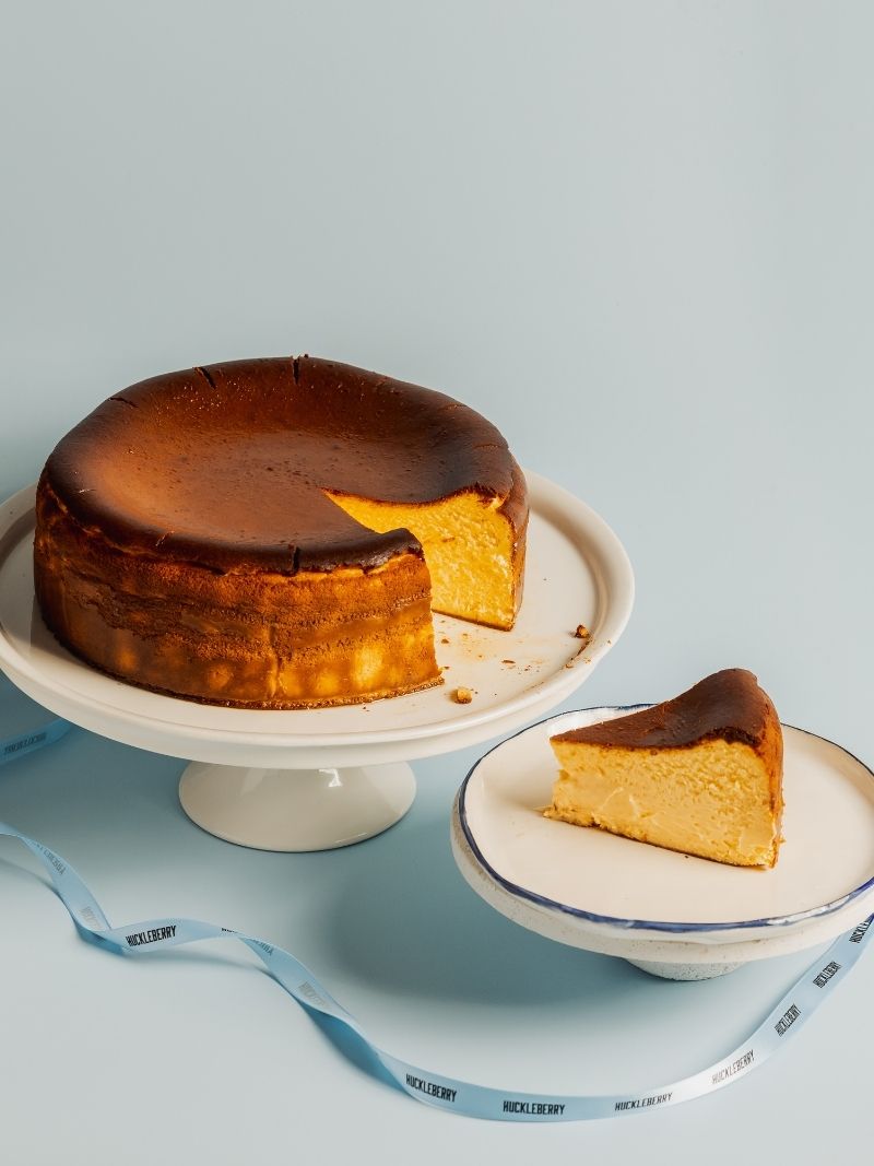 Huckleberry Burnt Cheesecake