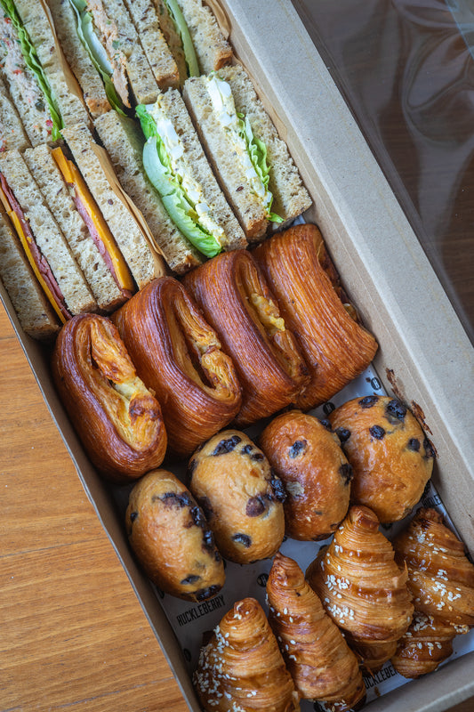 Deluxe Savoury & Sweet