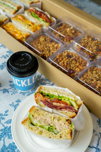 Sandwiches & Oats