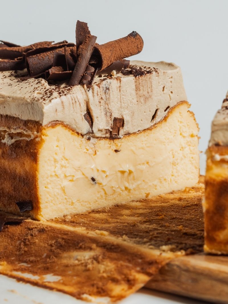 Tiramisu Burnt Cheesecake