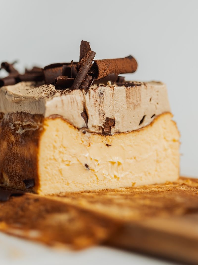 Tiramisu Burnt Cheesecake