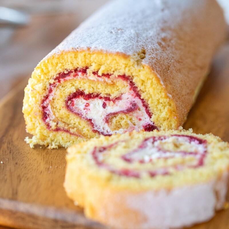 raspberry-swiss-roll